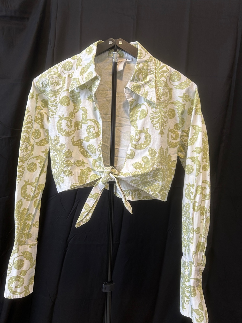 Finley Crop Shirt